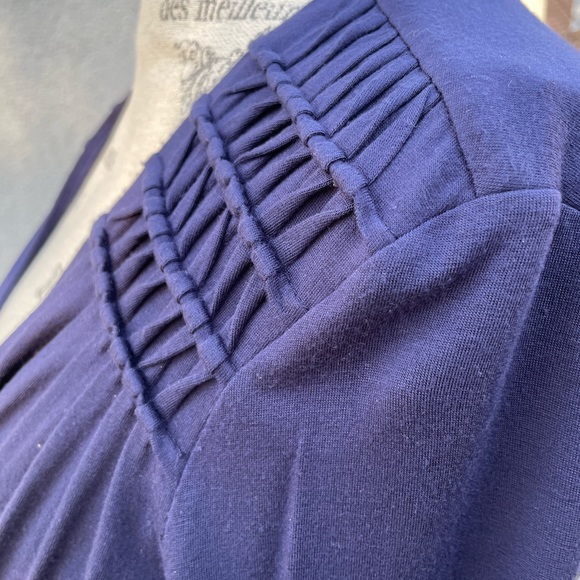 2 dresses Dark blue violet & Green short dresses with long sleeves size M - Picture 5 of 10